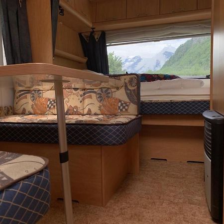 Revier Caravan-Ig Und Cool Hatzingen エクステリア 写真